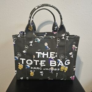 Marc Jacobs X Peanuts Tote Bag with Snoopy and Friend
